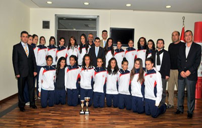 Kepezin Sultanları Antalya şampiyonu