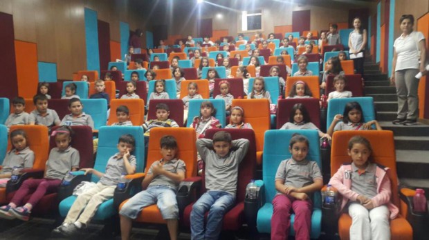 Kepez’den çocuklara ücretsiz sinema