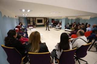 Kepez’in sporcularına eğitim semineri