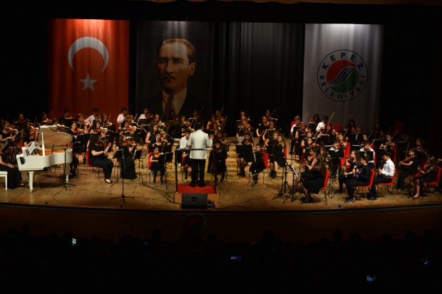 Kepez’in senfoni orkestrası genç yetenekleri bekliyor  