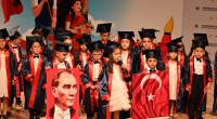 Kepez’in kreşlerinde mezuniyet coşkusu