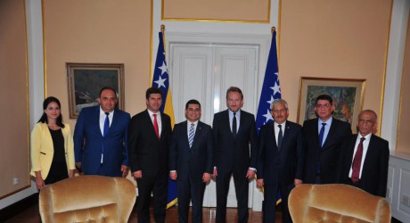 Tütüncü’den Cumhurbaşkanı  İzzetbegoviç’e ziyaret