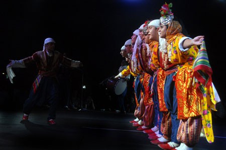 Halk oyunları festivali iptal edildi