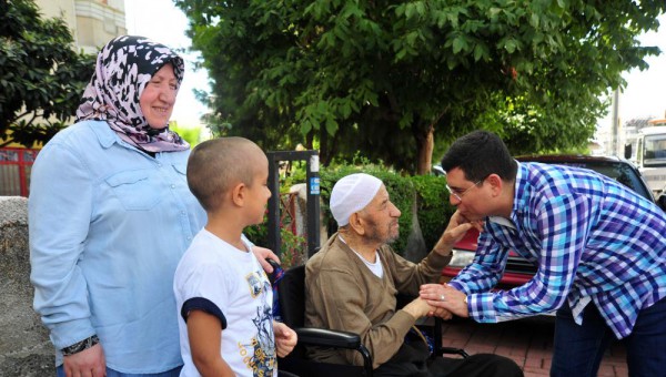 Tütüncü kurban kesim yerlerini denetledi 