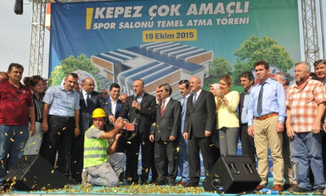 Kepez’in yatırımdan başı dönüyor