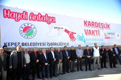 Kepez’den Bayır- Bucak’a 6 TIR yardım