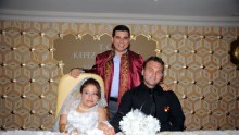 İzmirde tanıştılar Kepezde evlendiler
