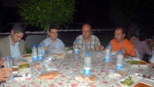 Tütüncü vatandaşlar ile el ele iftar sofrasında