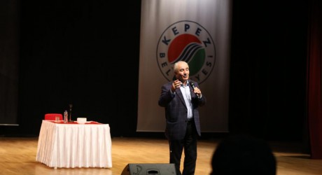 Prof. Dr. Vakkasoğlu’ndan öğrencilere seminer