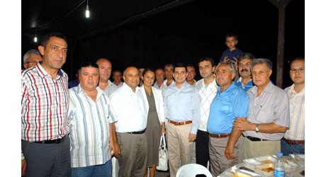 Tütüncü Kayserililer ile Kepez iftar çadırında buluştu