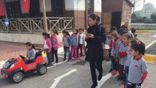 Kepez’de çocuklara sıfır kilometre araç