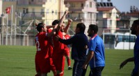 Kepez Belediyespor Finike Belediyespor’u 3-1 mağlup etti