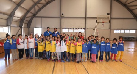 Şimdi de voleybol taraması