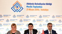 Akdenizli belediyeler yine Tütüncü dedi