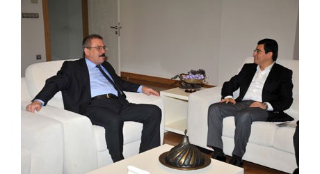 Macaristan Büyükelçisi Tütüncüyü ziyaret etti