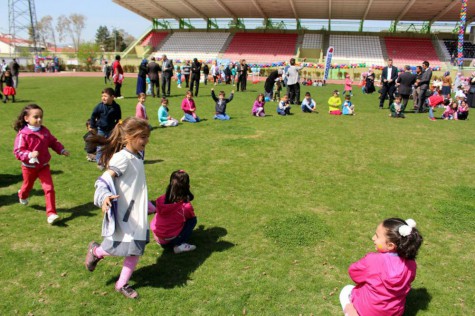 Miniklere de spor şöleni