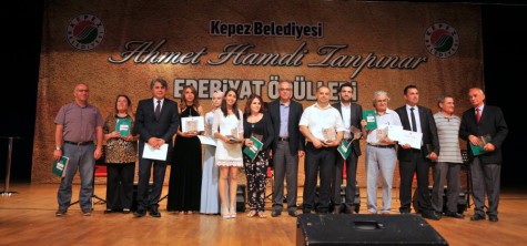 Kepez şairleri ödüllendiriyor