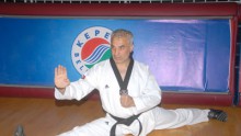 Kepez Taekwondo Antrenörü Gürbüzün müthiş başarısı