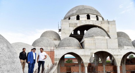 Tütüncü Çelebi Sultan Mehmed Camii’ni inceledi