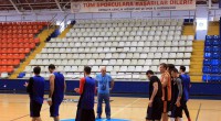 Kepez Belediyespor’un devleri Karesi Spor’la karşılaşıyor