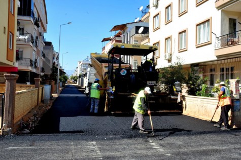 Karşıyaka’ya 25 bin ton sıcak asfalt