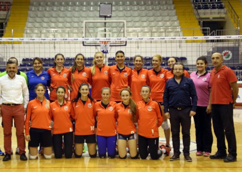 Kepez’de voleybola milli takviye