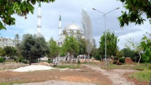 Kepez Şehit Dr Ahmet Belen Parkını güzelleştiriyor