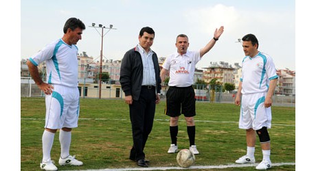 Turnuvaya Antalyaspor temalı açılış