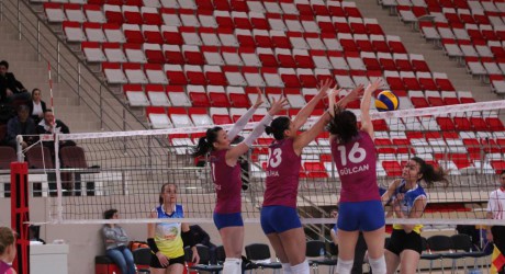 Sultanlar Play-Off’lara galibiyetle başladı