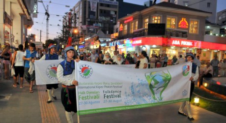 ​Kepez’den Uluslararası Folklor Festivali