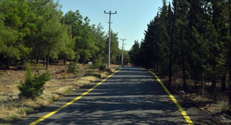 ‘Dağ da olsa üstünden yol geçer’