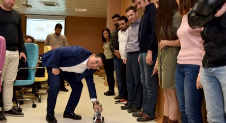 Kepezli çocuklar robot yapmayı öğrenecek