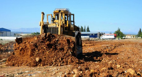 Kepez Altınova’ya yeni yollar kazandırıyor