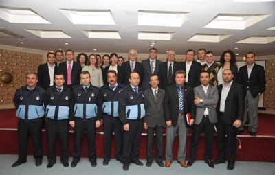 Kepez Belediyesinden personeline seminer