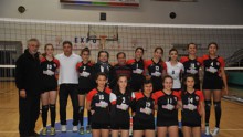 Kepez voleybolda bir ilke imza attı