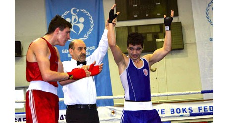 Kepezin genç boksörü Türkiye Şampiyonu