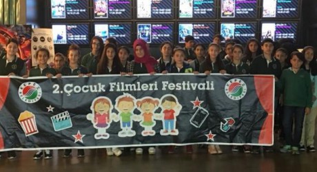Kepez’in ‘Çocuk Filmleri Festivali’ devam ediyor