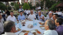 Başkan Tütüncü KEMDERin iftarında