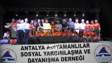 Kepezde Adıyamanlılar halaylarla coştu