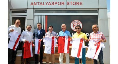 Tütüncüden Antalyaspora süper destek
