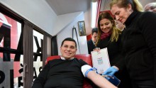 Kepez’den ‘Kan ver can olsun’ kampanyasına destek