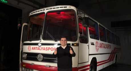Tütüncü’den, Antalyaspor’a destek