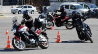 ​  Kepez’de motosiklet sürücülerine güvenli sürüş eğitimi