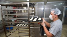 Kepez çölyak hastalarına glütensiz ekmek üretiyor