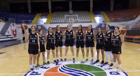 Antalya’nın yeni basketbol yıldızları
