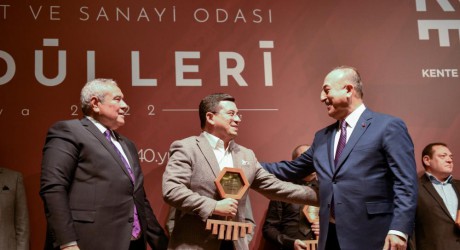 Antalya Bilim Merkezi’ne ‘Bilim Dalı Ödülü’