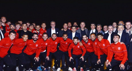 Kepez Belediyespor’un şampiyonluk iftarı