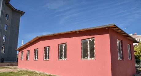 Kepez’den 5. taziye evi Yeni Emek’e