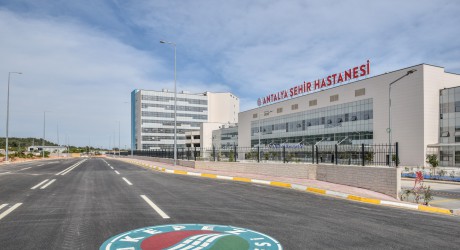 Kepez’den şehir hastanesine konforlu yollar