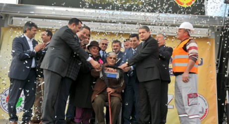 Tütüncü bir okul sözünü daha tuttu